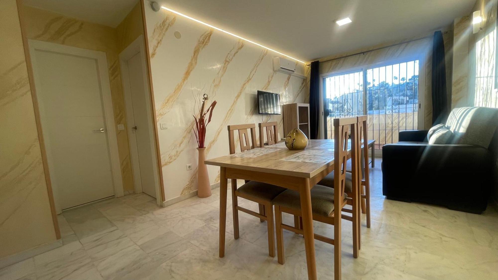Apartamento Con Vista A La Piscina Apartment Benalmádena Exterior foto