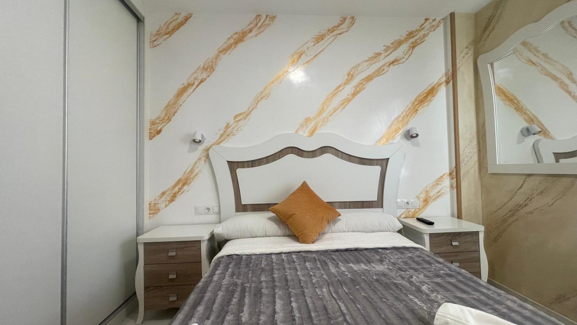 Apartamento Con Vista A La Piscina Apartment Benalmádena Exterior foto